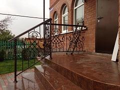 Установка кованых перил 2