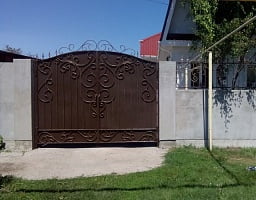 Установка кованого забора, ворот и калитки в Подстепках