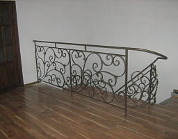 Изготовление кованых лестничных перил
