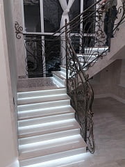 Кованая лестница в Подстепках