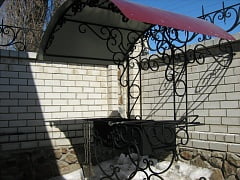 Изготовление кованого навеса над мангалом