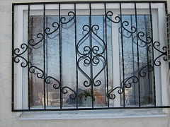 Изготовление кованой решетки на окна 8