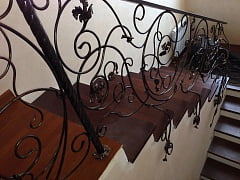 Изготовление кованых лестничных перил 5