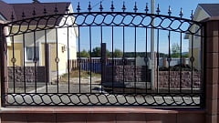 Установка кованого забора и калитки в Ильинке