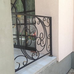 Изготовление лестничных перил и ограждений