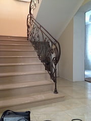 Изготовление кованых перил и лестницы