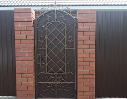 Кованая калитка в Тольятти