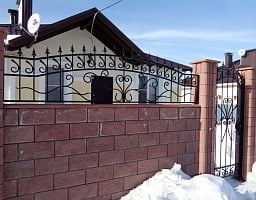 Установка кованого забора в Курумоче