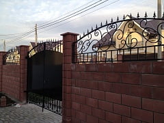 Изготовление кованых элементов для забора, кованых ворот и калитки