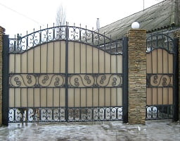 Изготовление кованых ворот и калитки 12