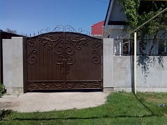 Установка кованого забора, ворот и калитки в Подстепках