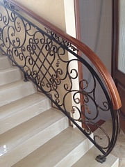 Изготовление кованых лестничных перил 6