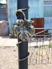 Установка кованой беседки и ограждения в Управленческом