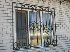 Изготовление кованой решетки на окна 6