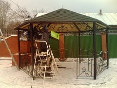 Установка кованой беседки в Жигулях