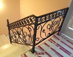 Изготовление лестницы и кованых перил