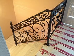 Изготовление лестницы и кованых перил