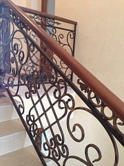 Изготовление кованых лестничных перил 6